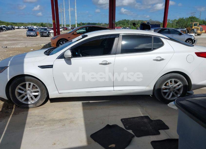 Photo 14 of 2012 Kia Optima LX (VIN KNAGM4A74C5289913)