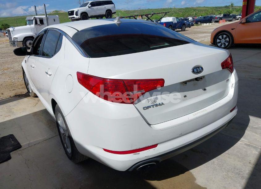 Photo 3 of 2012 Kia Optima LX (VIN KNAGM4A74C5289913)