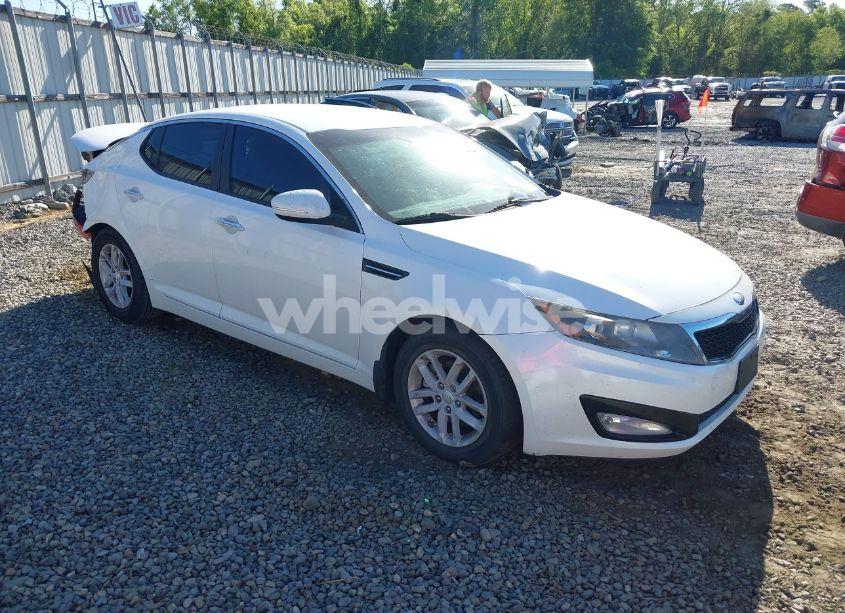 2013 Kia Optima LX (VIN KNAGM4A74D5339470) main photo