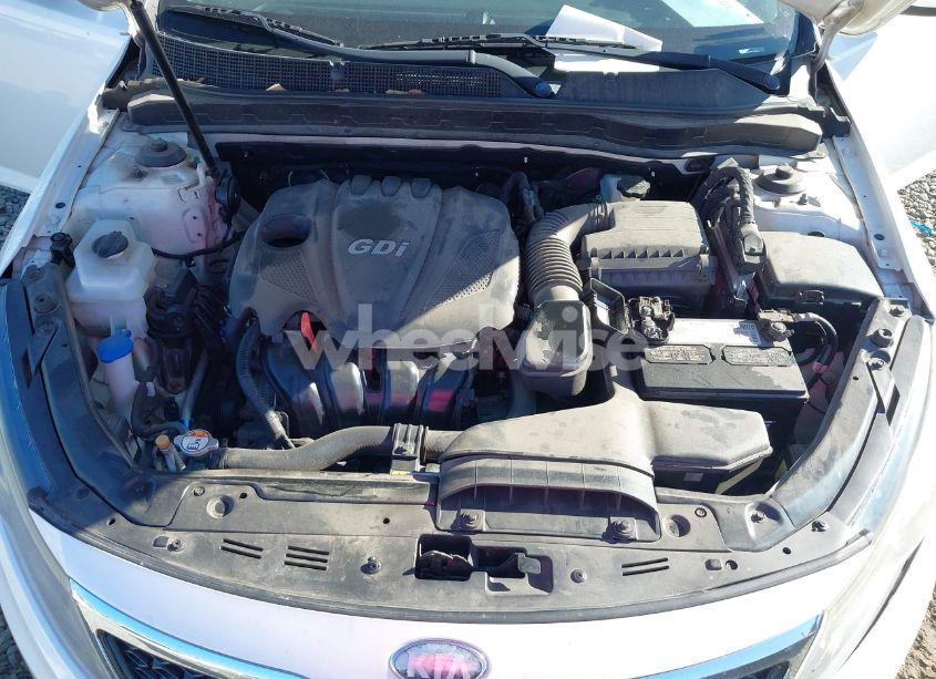 Photo 10 of 2013 Kia Optima LX (VIN KNAGM4A74D5339470)