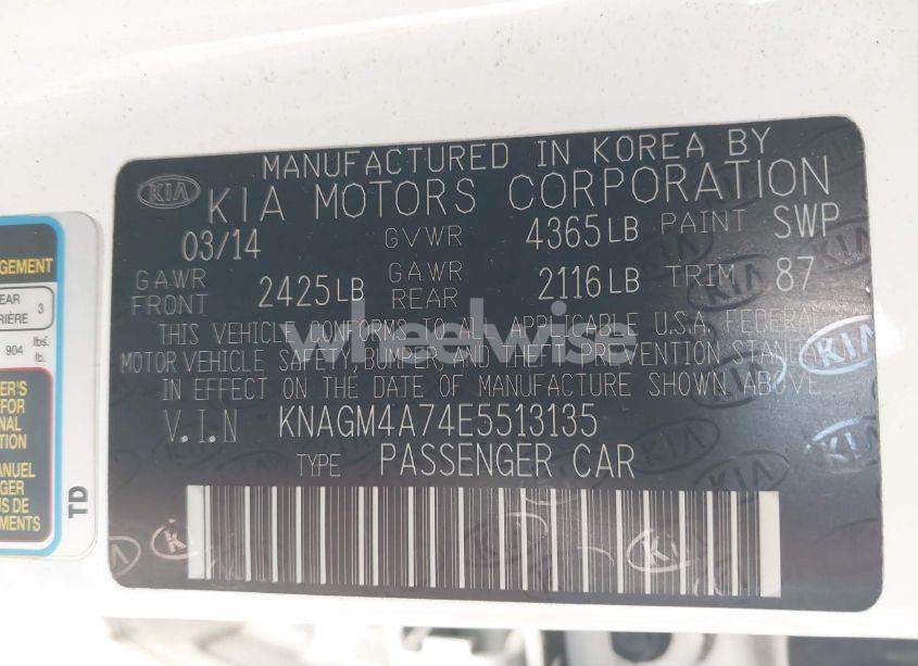 Photo 9 of 2014 Kia Optima LX (VIN KNAGM4A74E5513135)
