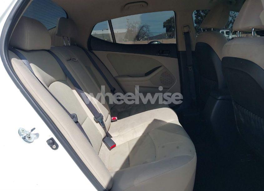 Photo 8 of 2015 Kia Optima LX (VIN KNAGM4A74F5664784)