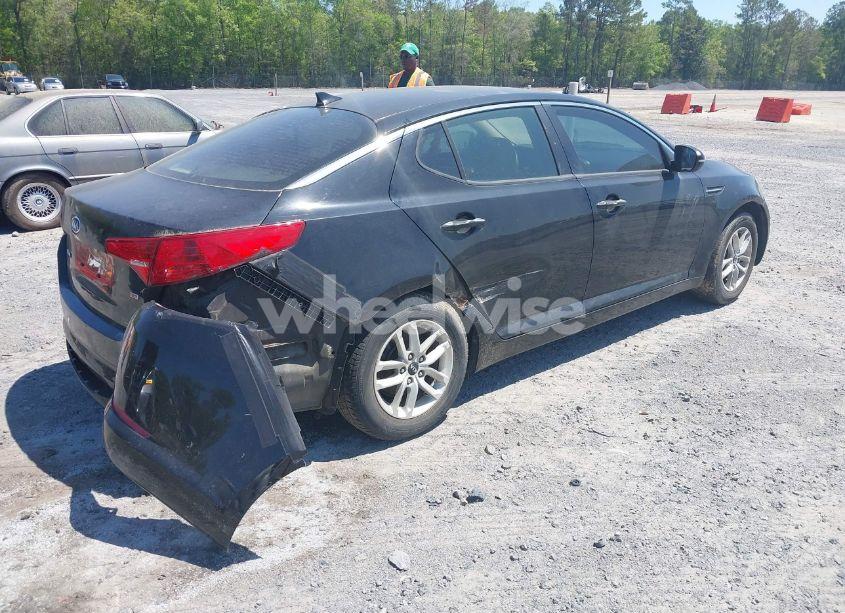 Photo 4 of 2011 Kia Optima LX (VIN KNAGM4A75B5069596)