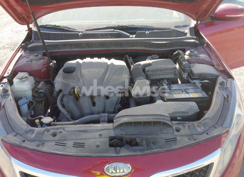 Photo 10 of 2011 Kia Optima LX (VIN KNAGM4A75B5133314)