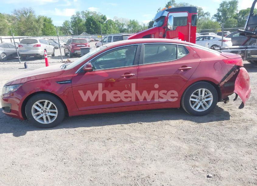 Photo 14 of 2011 Kia Optima LX (VIN KNAGM4A75B5133314)