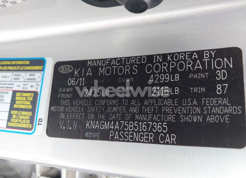 Photo 9 of 2011 Kia Optima LX (VIN KNAGM4A75B5167365)