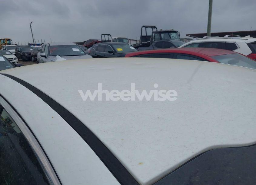 Photo 13 of 2015 Kia Optima LX (VIN KNAGM4A75F5562961)