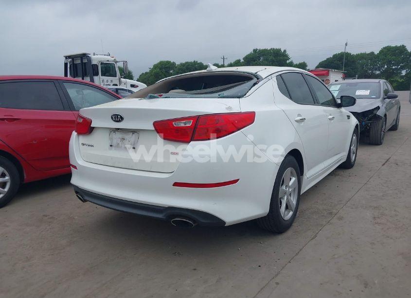 Photo 4 of 2015 Kia Optima LX (VIN KNAGM4A75F5562961)