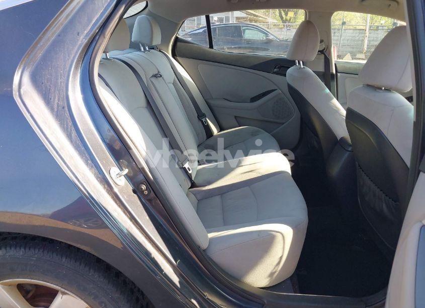 Photo 8 of 2015 Kia Optima LX (VIN KNAGM4A75F5569795)