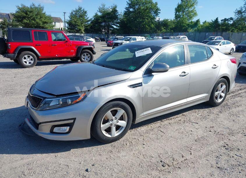 Photo 2 of 2015 Kia Optima LX (VIN KNAGM4A75F5570168)