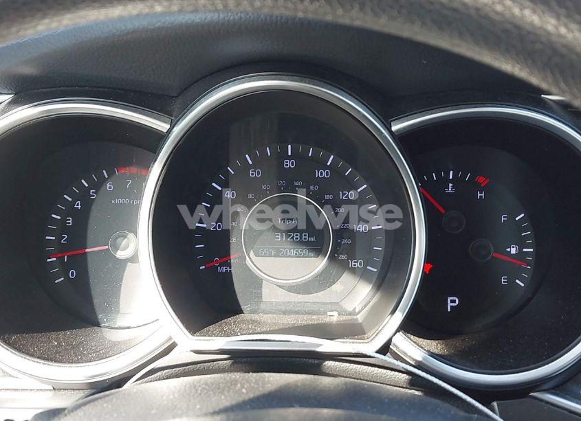 Photo 7 of 2015 Kia Optima LX (VIN KNAGM4A75F5570168)