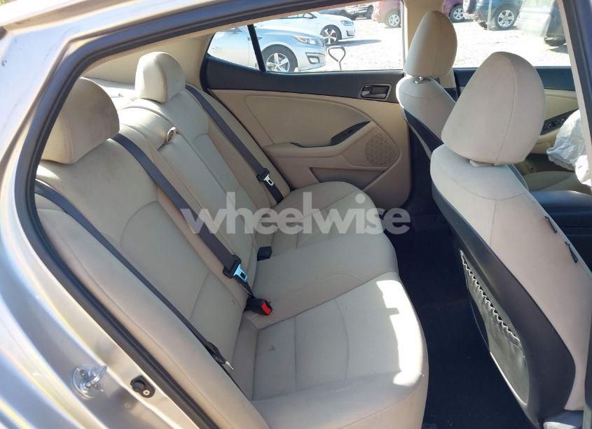 Photo 8 of 2015 Kia Optima LX (VIN KNAGM4A75F5570168)