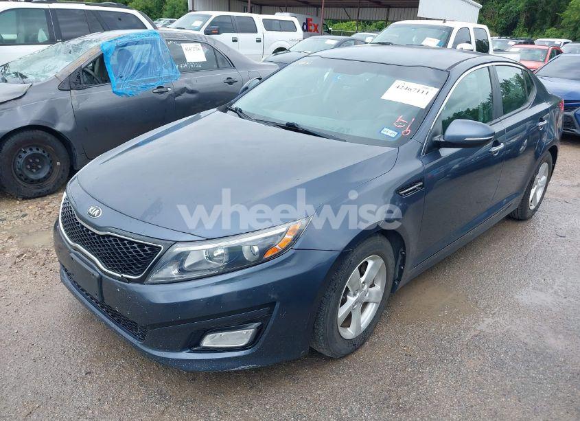 Photo 2 of 2015 Kia Optima LX (VIN KNAGM4A75F5599542)
