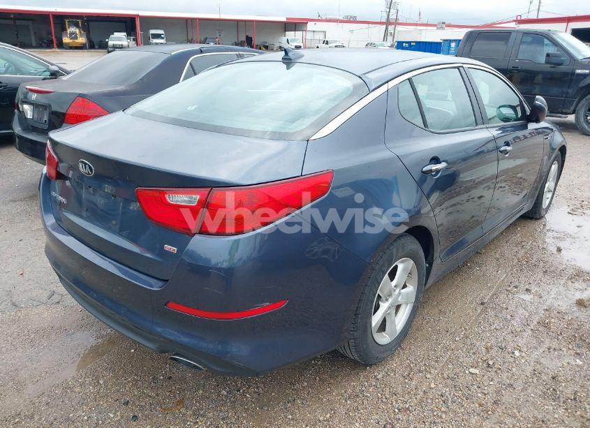 Photo 4 of 2015 Kia Optima LX (VIN KNAGM4A75F5599542)