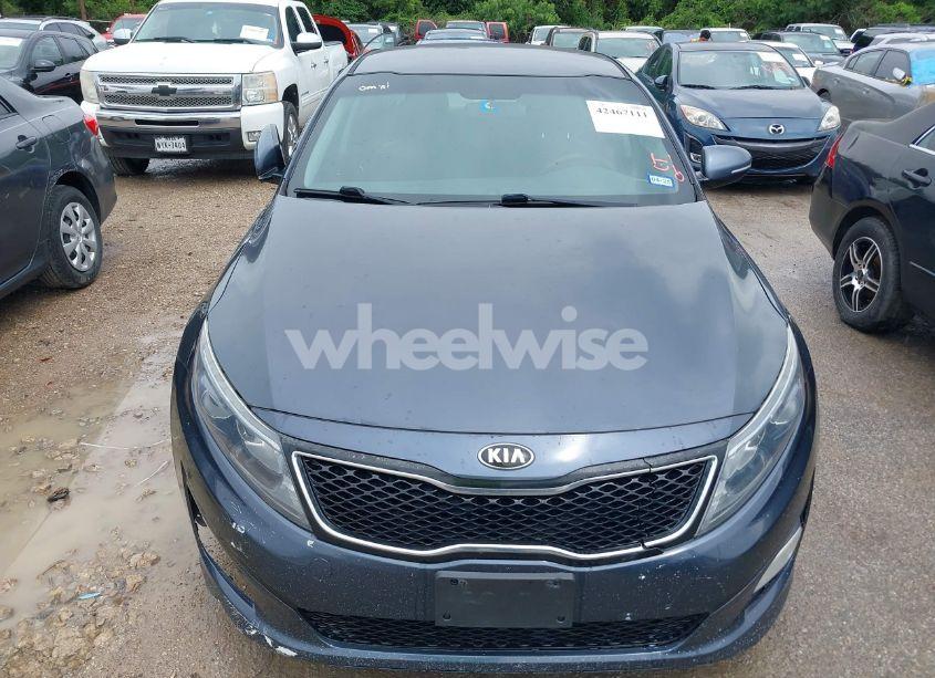 Photo 6 of 2015 Kia Optima LX (VIN KNAGM4A75F5599542)