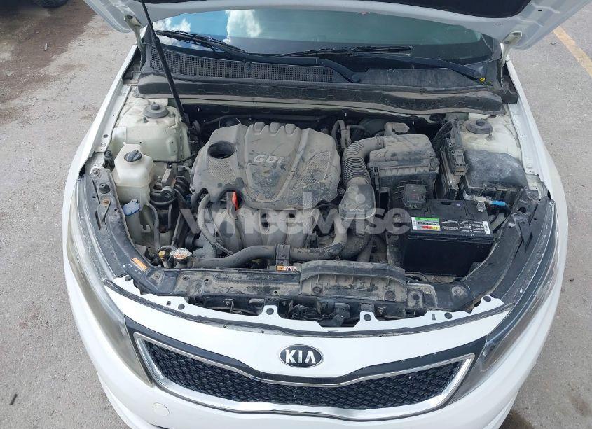 Photo 10 of 2015 Kia Optima LX (VIN KNAGM4A75F5640302)