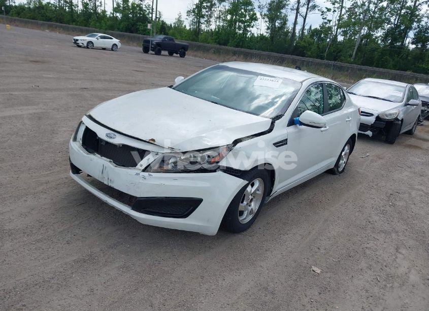 Photo 2 of 2011 Kia Optima LX (VIN KNAGM4A76B5065525)