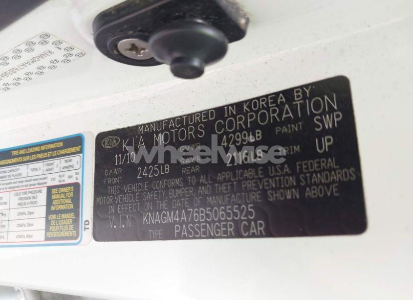 Photo 9 of 2011 Kia Optima LX (VIN KNAGM4A76B5065525)