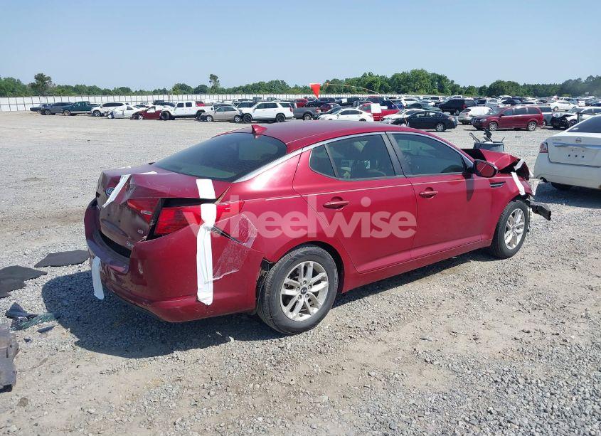 Photo 4 of 2011 Kia Optima LX (VIN KNAGM4A76B5072989)