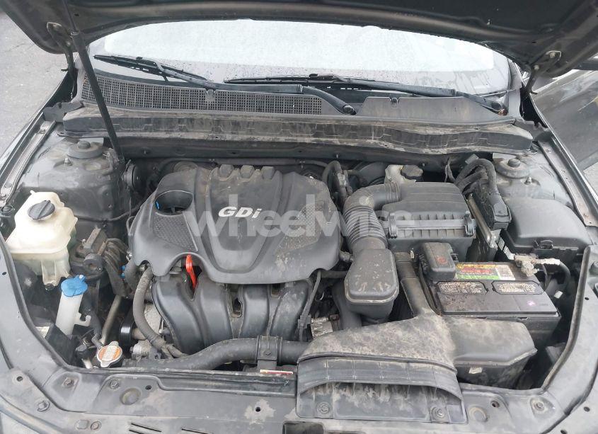 Photo 10 of 2011 Kia Optima LX (VIN KNAGM4A76B5073334)