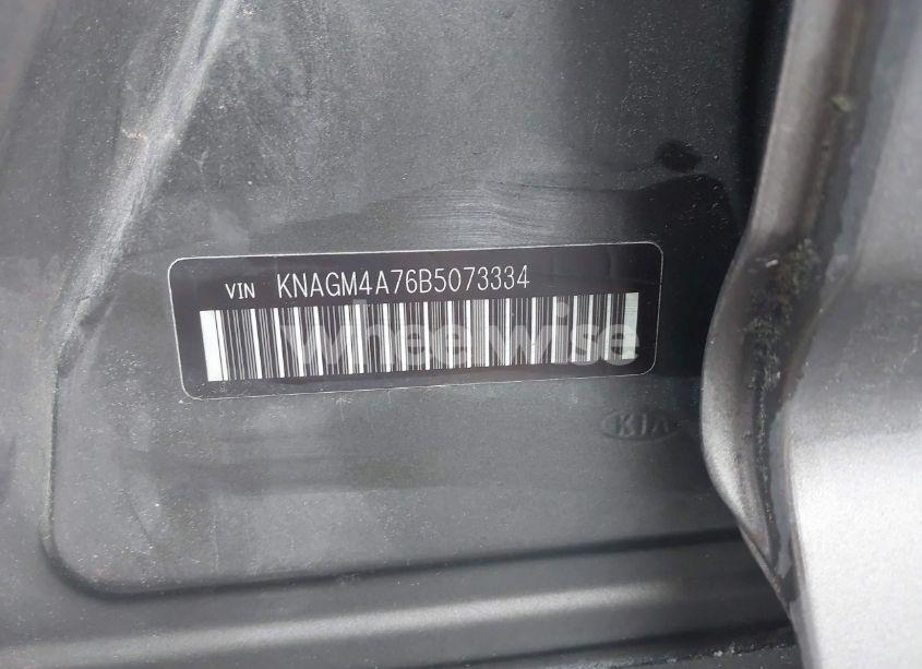 Photo 9 of 2011 Kia Optima LX (VIN KNAGM4A76B5073334)