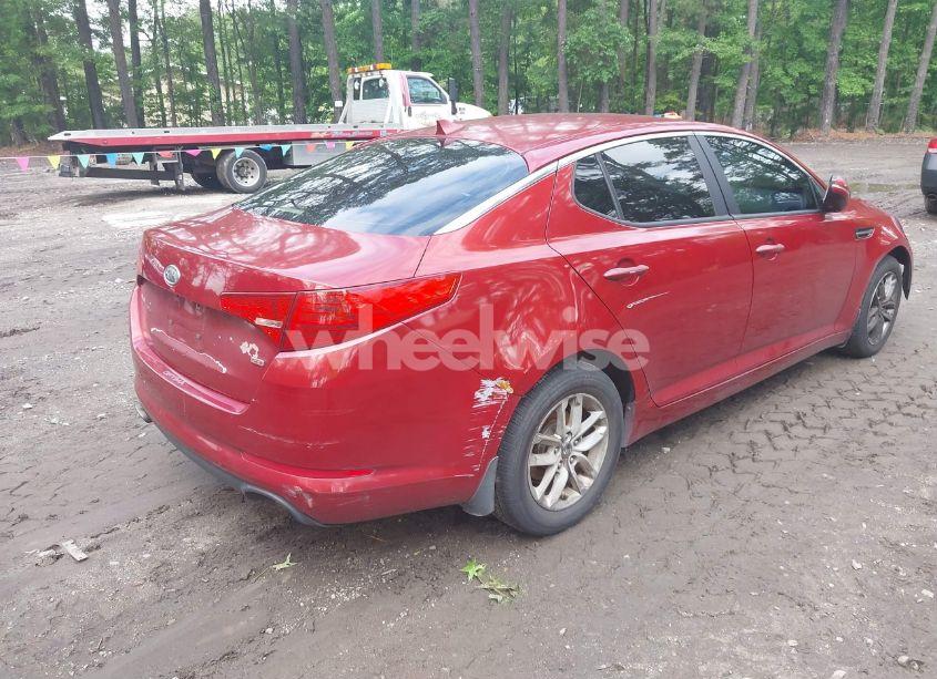 Photo 4 of 2011 Kia Optima LX (VIN KNAGM4A76B5137923)