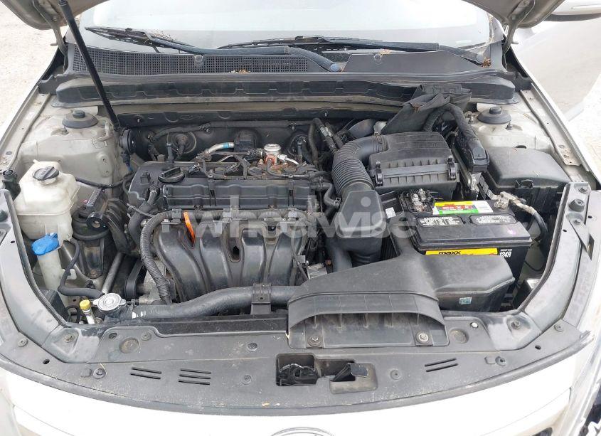 Photo 10 of 2012 Kia Optima LX (VIN KNAGM4A76C5276631)