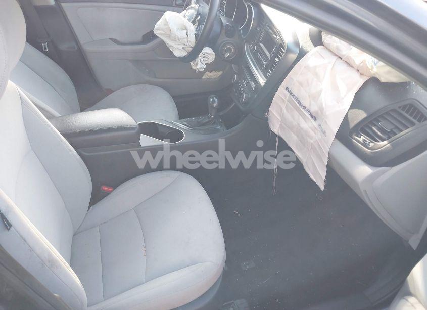 Photo 5 of 2015 Kia Optima LX (VIN KNAGM4A76F5556117)