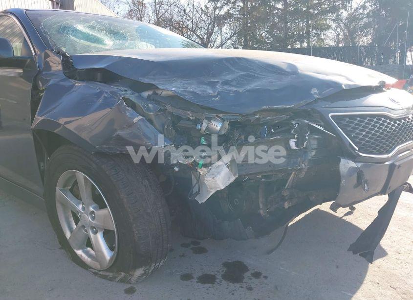 Photo 6 of 2015 Kia Optima LX (VIN KNAGM4A76F5556117)