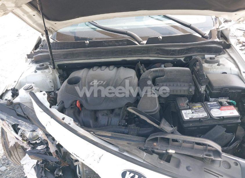 Photo 10 of 2015 Kia Optima LX (VIN KNAGM4A76F5569420)