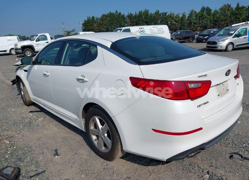 Photo 3 of 2015 Kia Optima LX (VIN KNAGM4A76F5569420)