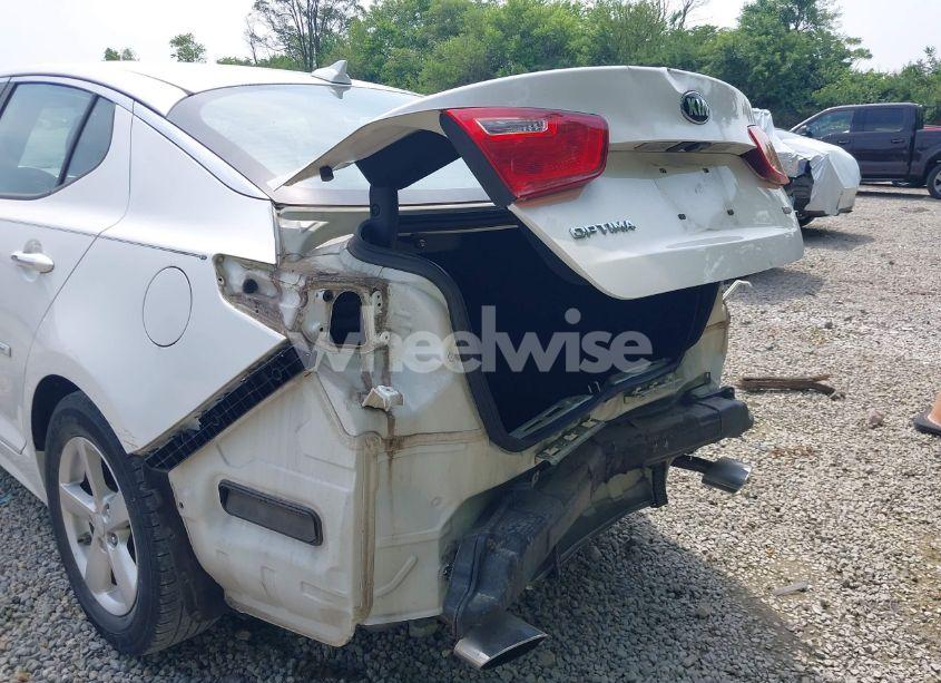 Photo 6 of 2015 Kia Optima LX (VIN KNAGM4A76F5598271)