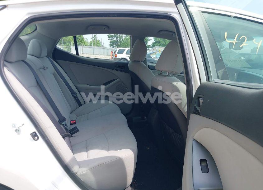 Photo 8 of 2015 Kia Optima LX (VIN KNAGM4A76F5598271)