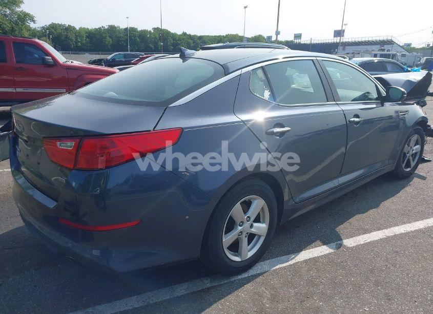 Photo 4 of 2015 Kia Optima LX (VIN KNAGM4A76F5612590)