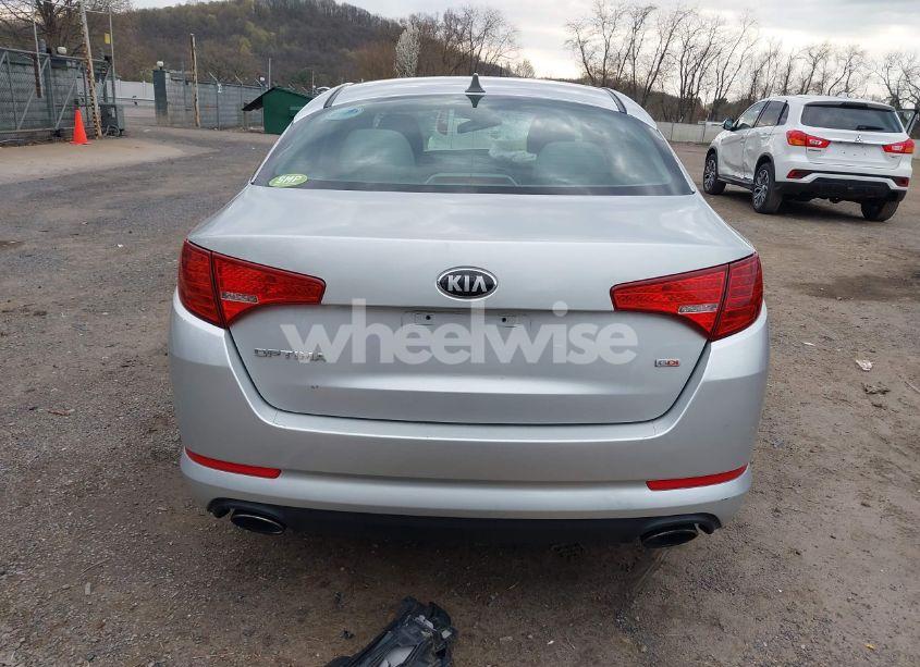 Photo 17 of 2013 Kia Optima LX (VIN KNAGM4A77D5439630)