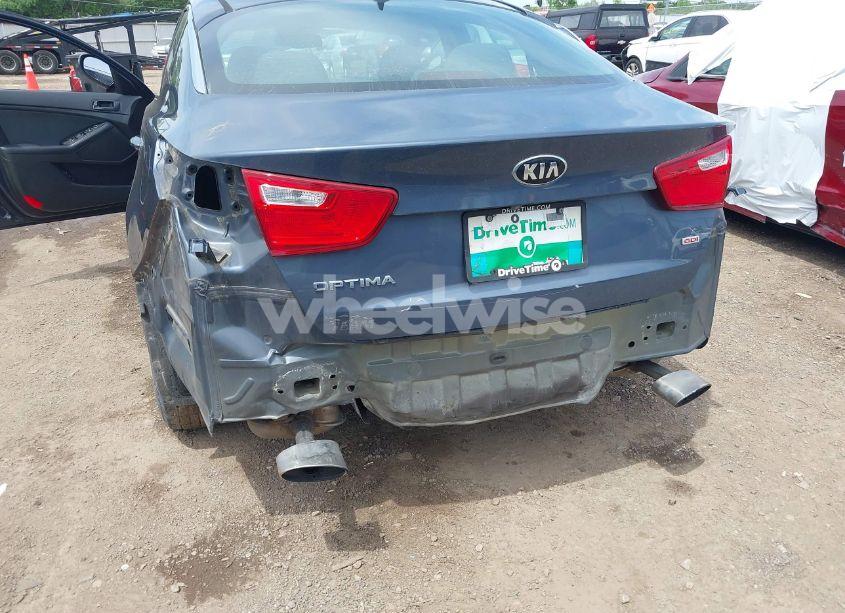 Photo 6 of 2015 Kia Optima LX (VIN KNAGM4A77F5558409)