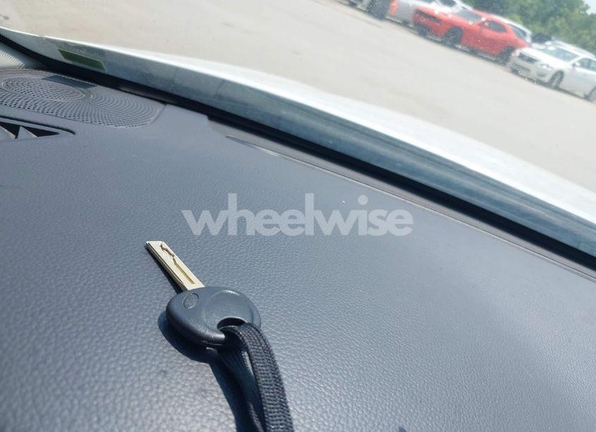 Photo 11 of 2015 Kia Optima LX (VIN KNAGM4A77F5573265)