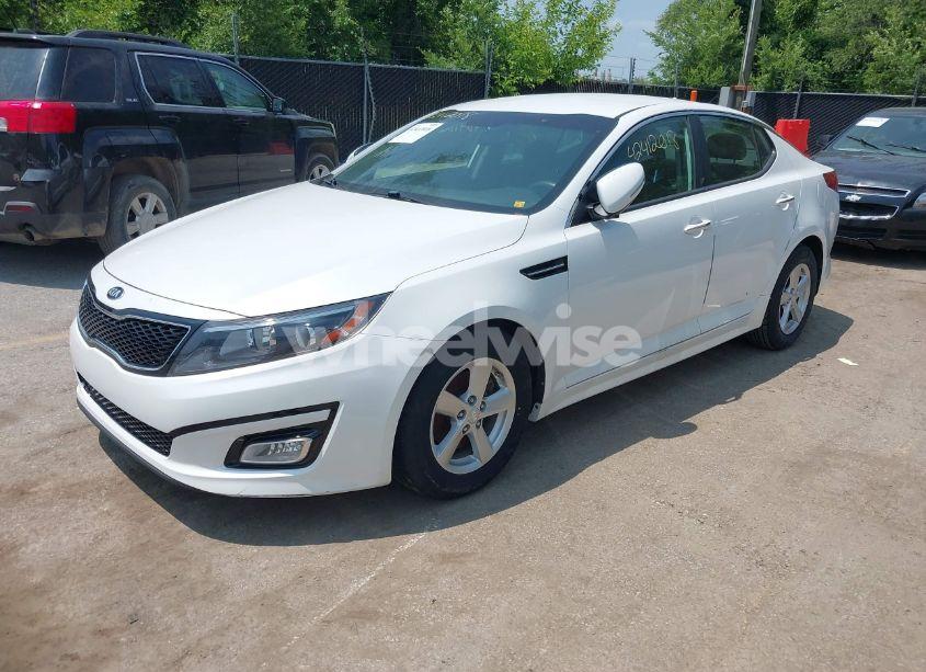 Photo 2 of 2015 Kia Optima LX (VIN KNAGM4A77F5573265)