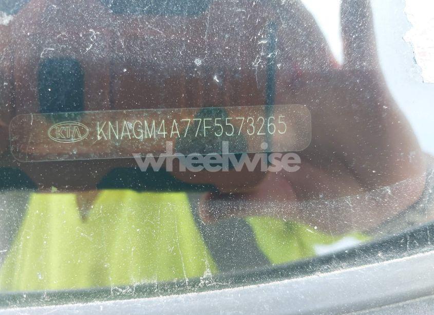 Photo 9 of 2015 Kia Optima LX (VIN KNAGM4A77F5573265)