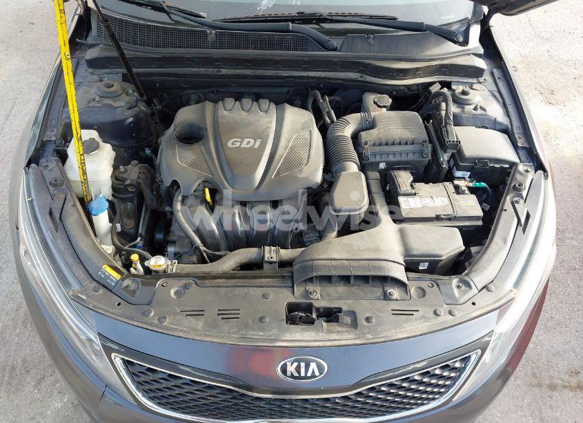 Photo 10 of 2015 Kia Optima LX (VIN KNAGM4A77F5627504)