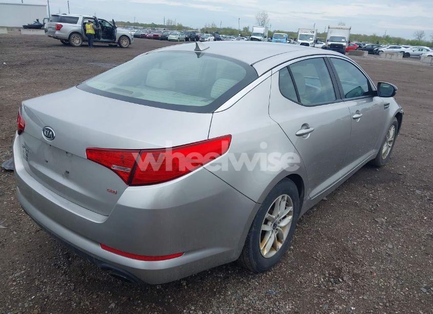 Photo 4 of 2011 Kia Optima LX (VIN KNAGM4A78B5140340)
