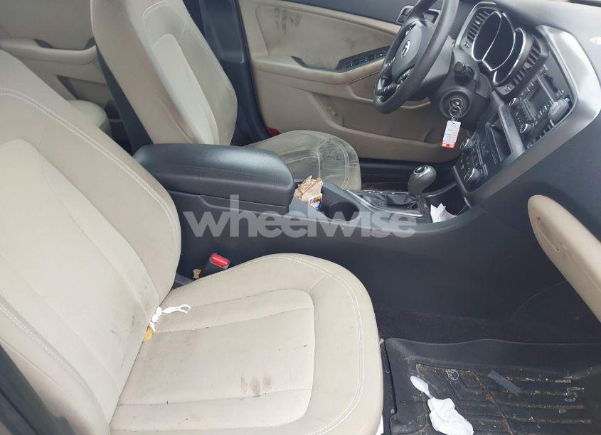 Photo 5 of 2011 Kia Optima LX (VIN KNAGM4A78B5140340)