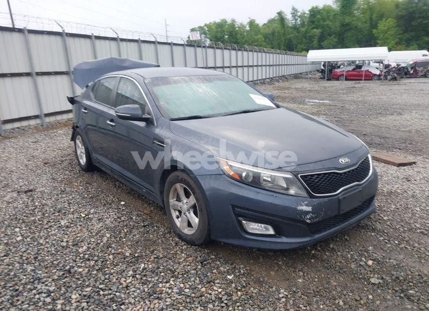 2015 Kia Optima LX (VIN KNAGM4A78F5588728) main photo