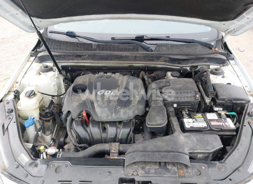 Photo 10 of 2015 Kia Optima LX (VIN KNAGM4A78F5653027)