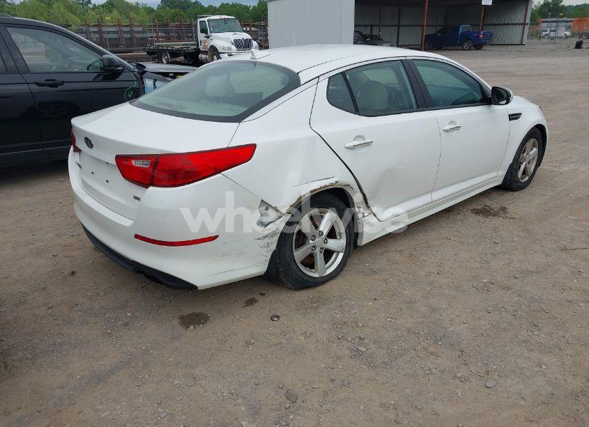 Photo 4 of 2015 Kia Optima LX (VIN KNAGM4A78F5653027)