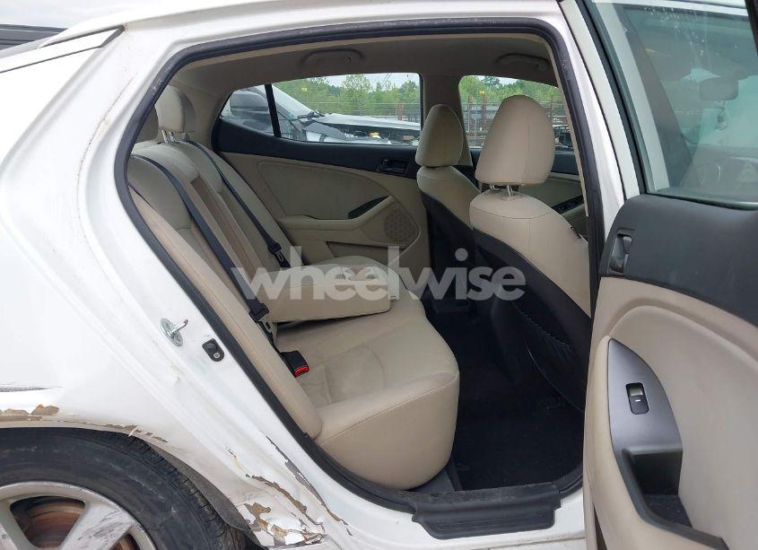 Photo 8 of 2015 Kia Optima LX (VIN KNAGM4A78F5653027)