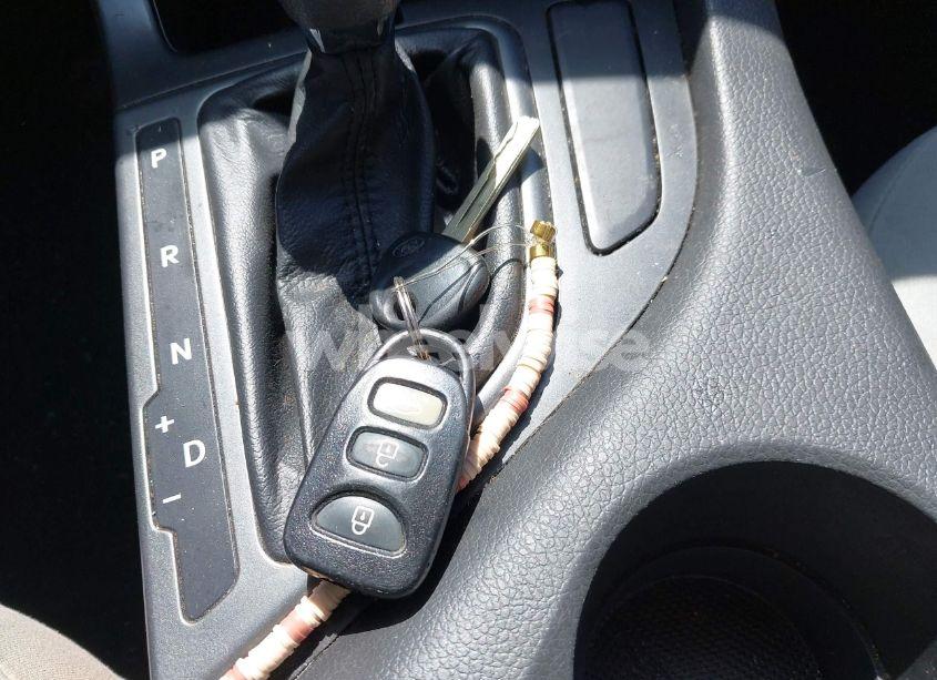 Photo 11 of 2011 Kia Optima LX (VIN KNAGM4A79B5063381)