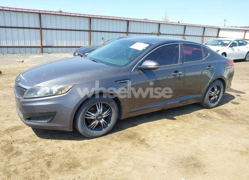 Photo 2 of 2011 Kia Optima LX (VIN KNAGM4A79B5063381)