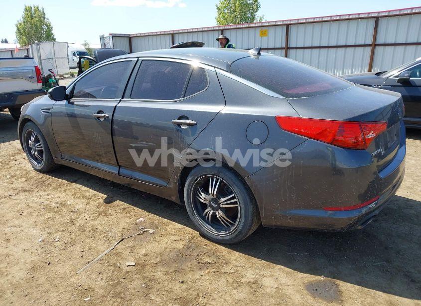 Photo 3 of 2011 Kia Optima LX (VIN KNAGM4A79B5063381)