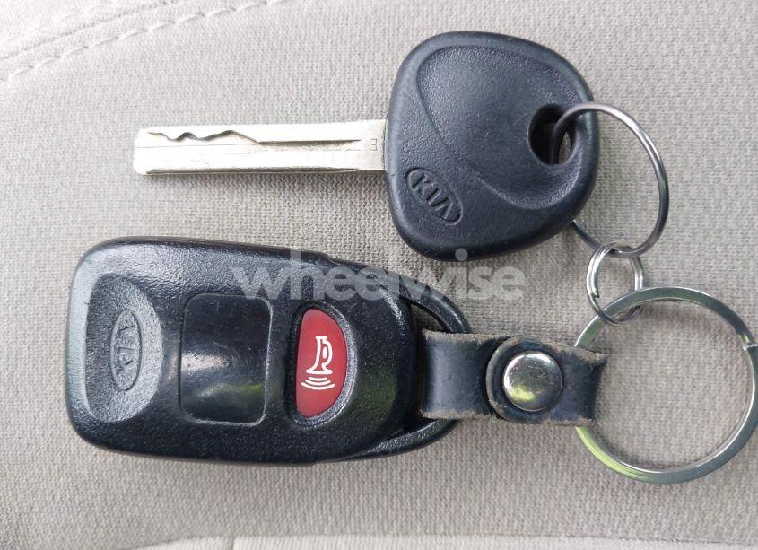 Photo 11 of 2011 Kia Optima LX (VIN KNAGM4A79B5064207)